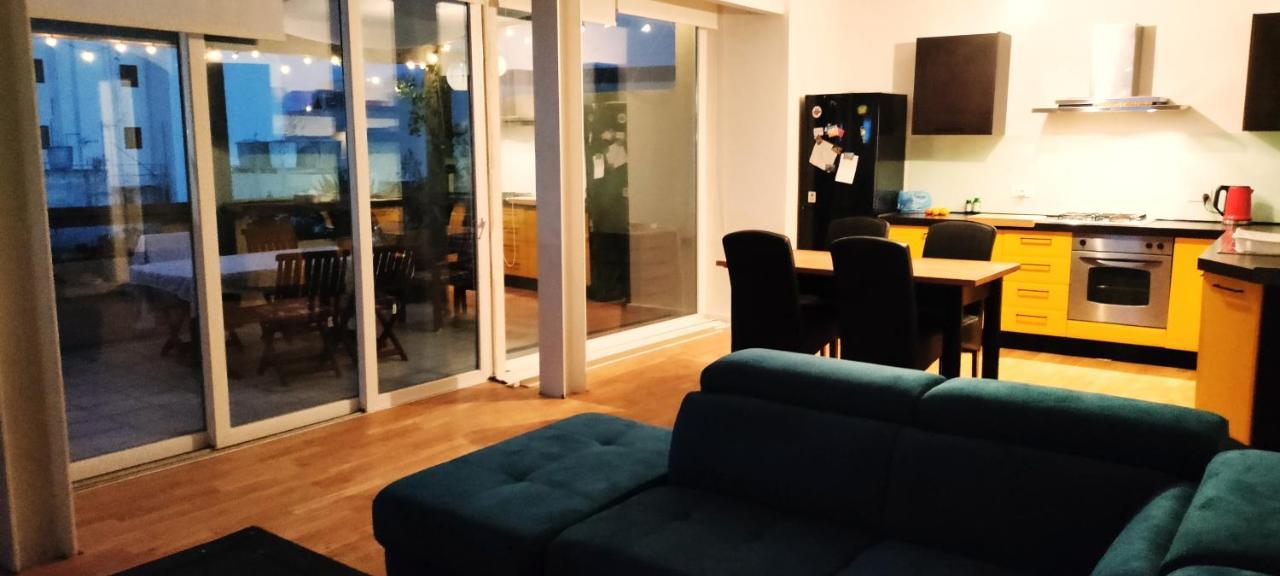 110 Sq.M. Stunning Penthouse With Large Terrace Appartement St. Paul's Bay Buitenkant foto