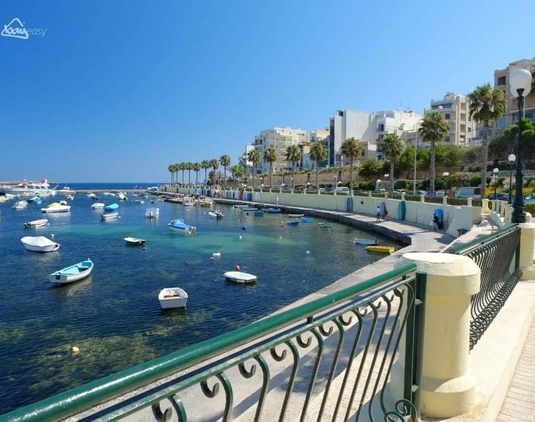 110 Sq.M. Stunning Penthouse With Large Terrace Appartement St. Paul's Bay Buitenkant foto
