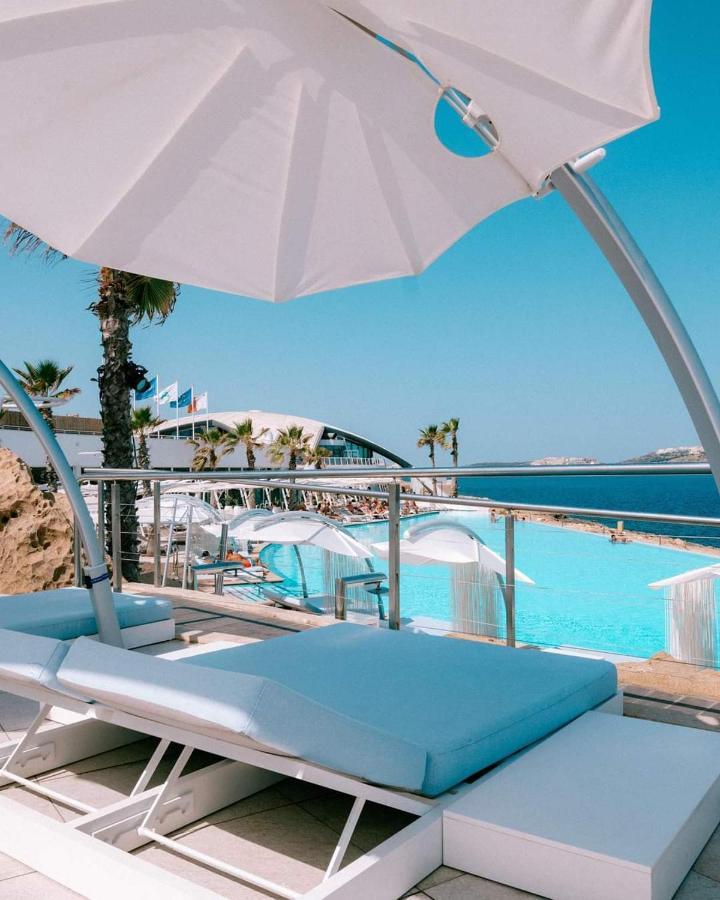 110 Sq.M. Stunning Penthouse With Large Terrace Appartement St. Paul's Bay Buitenkant foto