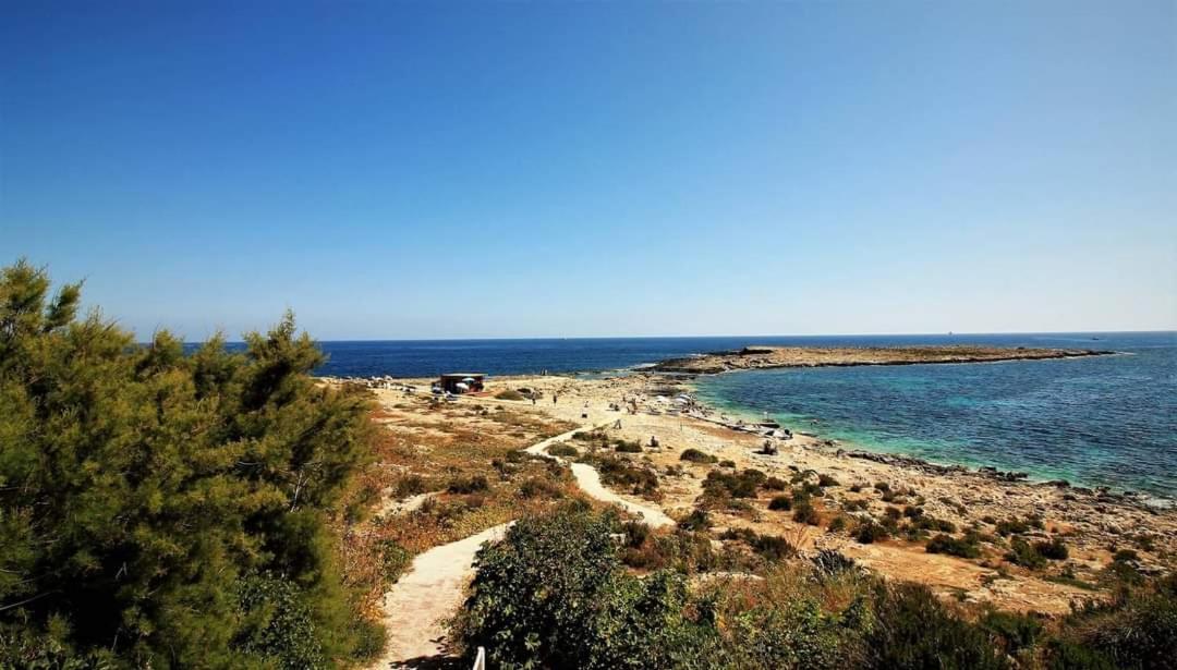110 Sq.M. Stunning Penthouse With Large Terrace Appartement St. Paul's Bay Buitenkant foto